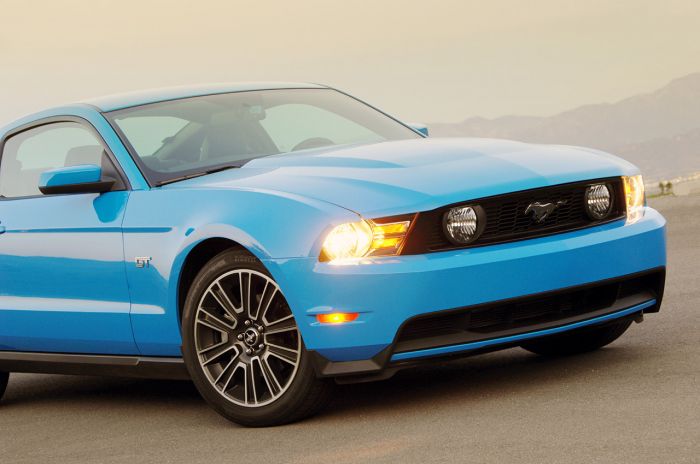 2010mustangfd_12.jpg