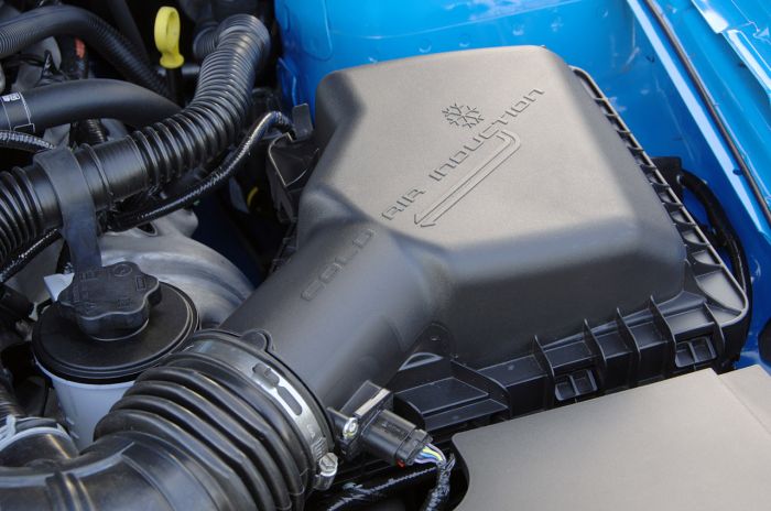 2010mustangfd_43.jpg