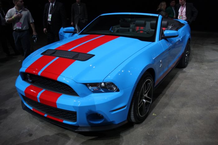 2010-shelby-gt500-convertible-front6.jpg