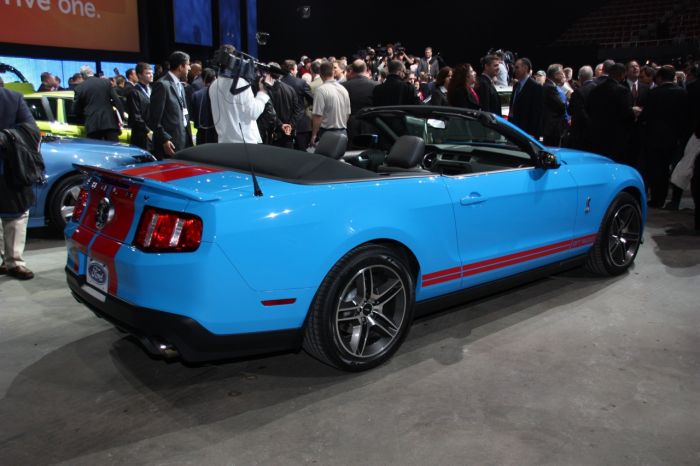 2010-shelby-gt500-convertible-seite3.jpg
