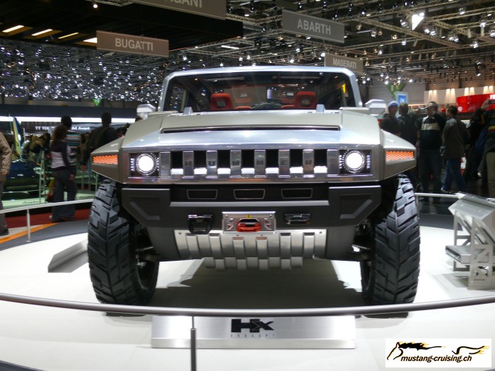 Autosalon013.jpg