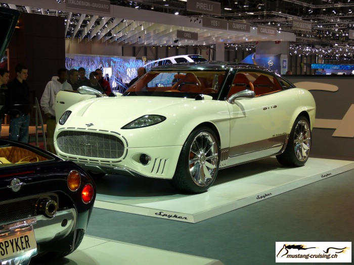 Autosalon036.jpg