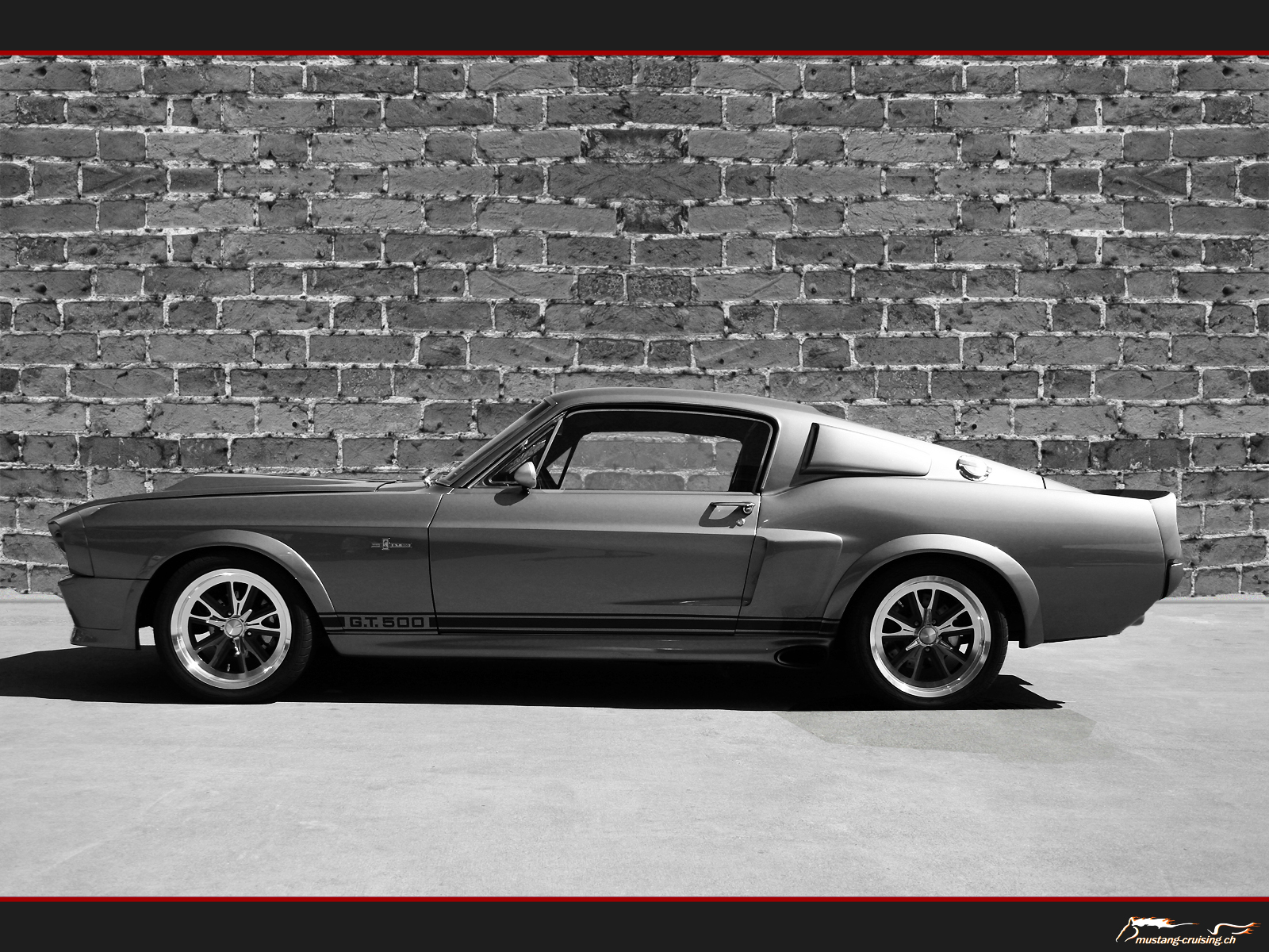 http://www.mustang-cruising.ch/cmine/albums/wallpapers/1964-1973/mustang-1967eleanor2.jpg